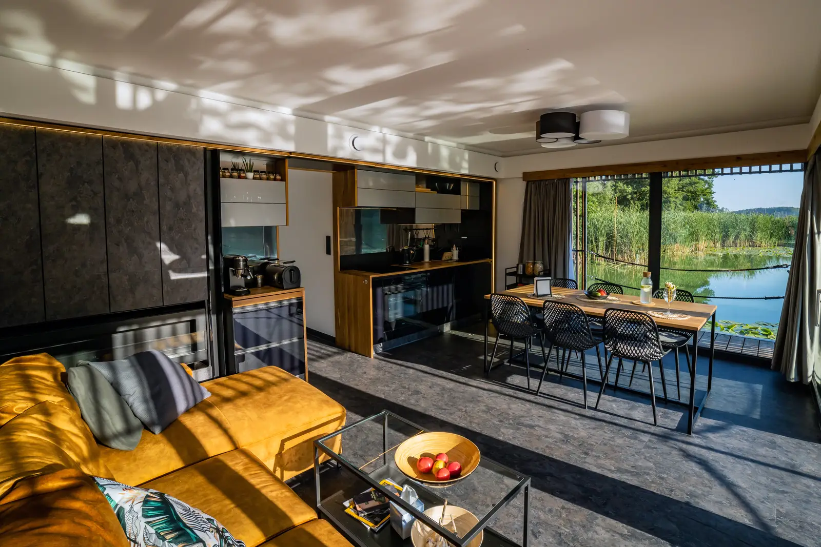 Houses on water Nowa Wies Zbaska - interior of the house